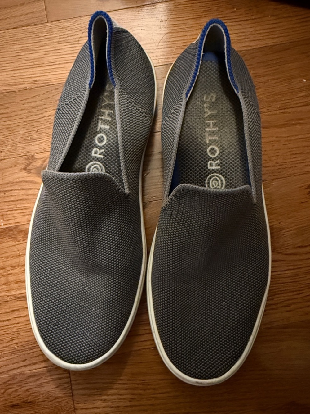 Rothy's Gray Slip-On Knit Flats Loafers with Blue Trim